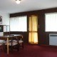 s�sz�ll�s: Petit Tibet residence